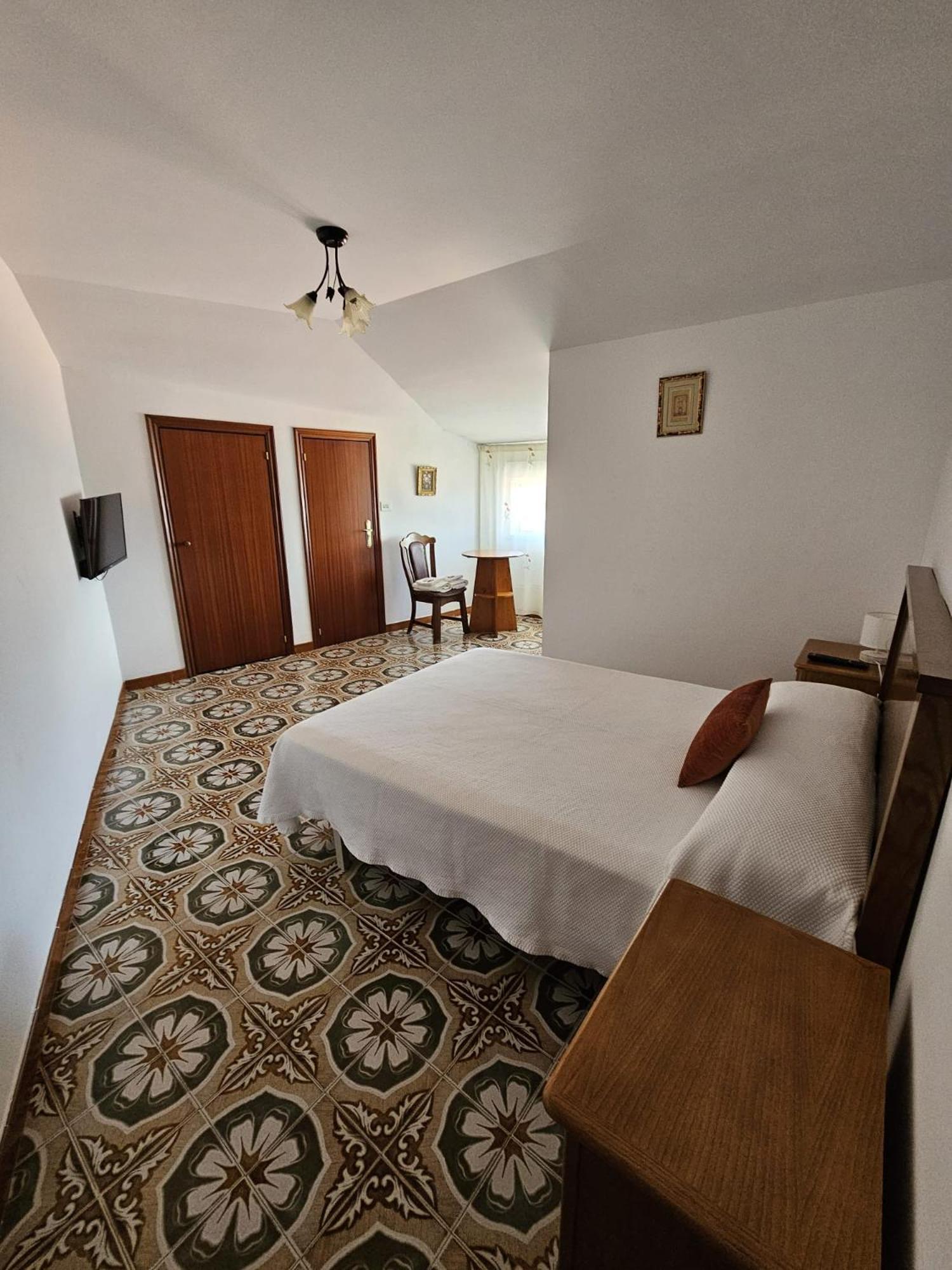 Habitaciones Pension Lubina Bueu Bagian luar foto